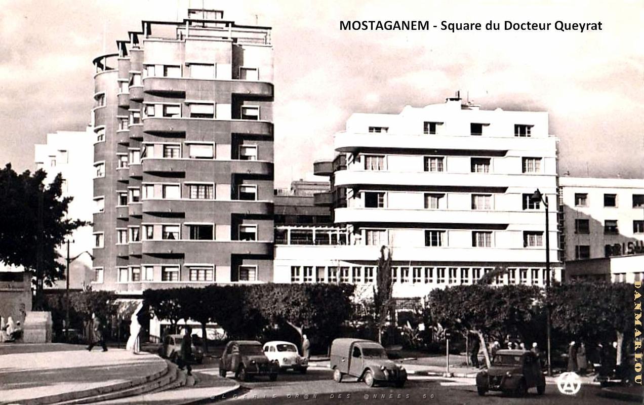 Mostaganem - Square du Docteur Queyrat.jpg